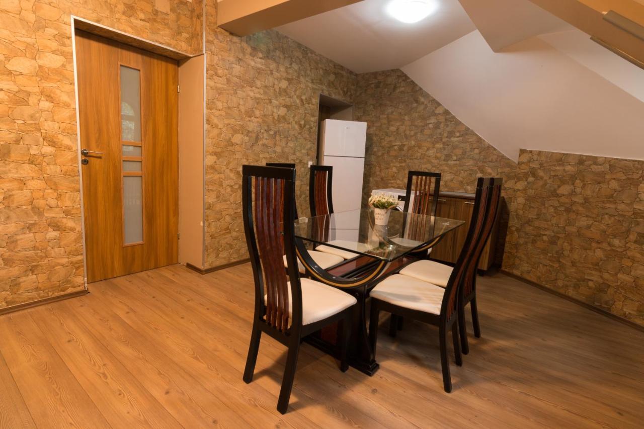 Downtown Park Loft Leilighet Sinaia Eksteriør bilde